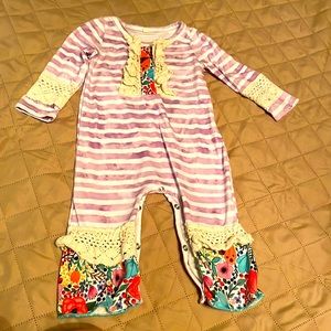 Boutique Babygirl Romper 3-6m BEAUTIFUL- NWOT